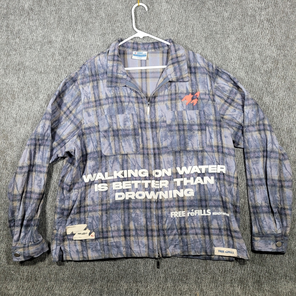FREE REFILLS Readywear Cropped Flannel Shirt XL Washed Blue Plaid Zip Up Graphic
